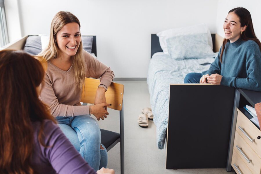 What-is-a-Sober-Roommate-&-Why-Does-it-Matter