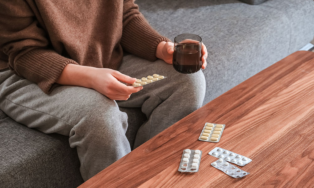 Alcohol consumption can diminish the effectiveness of Cymbalta .