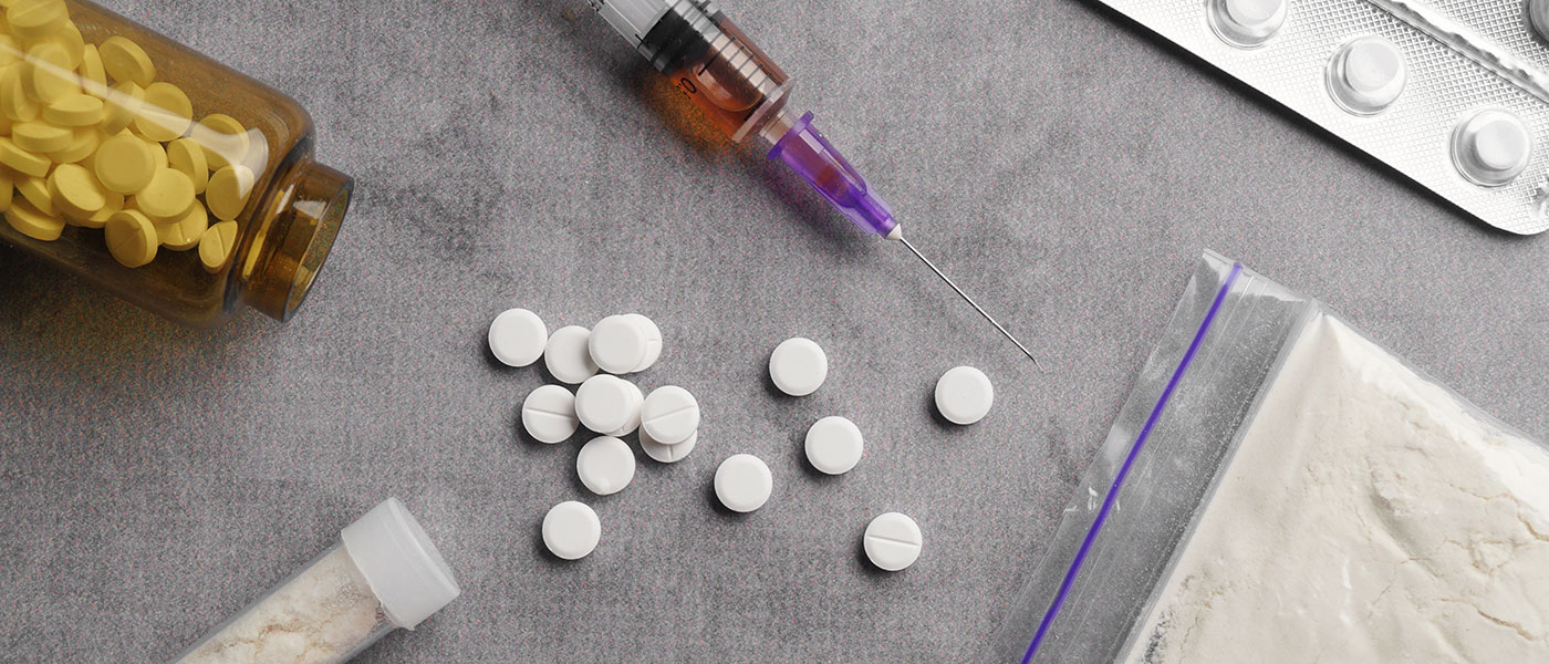 Psychological dependence centers upon triggers and compulsively repeating usage patterns.